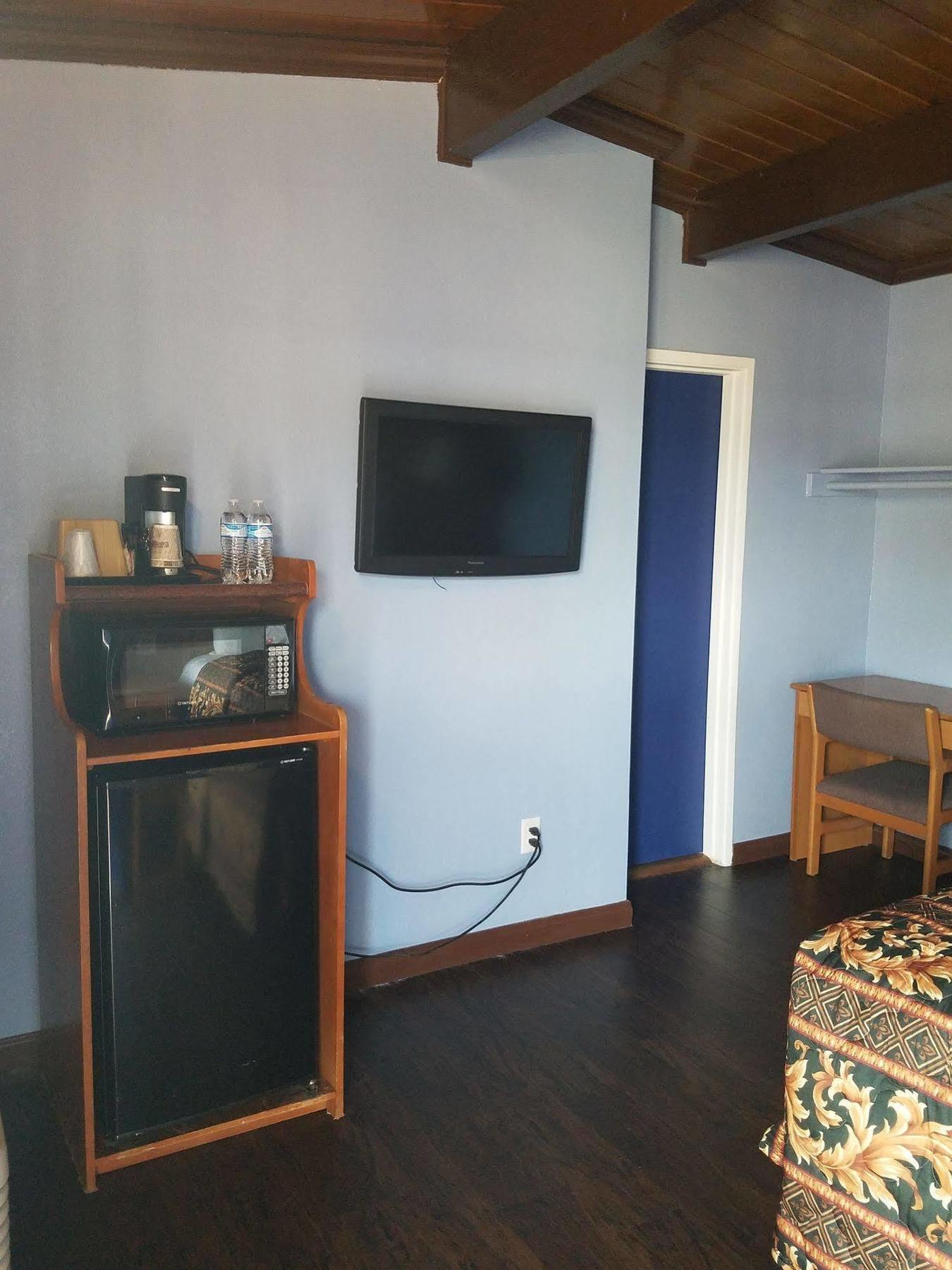 Del Aire Inn Lennox Экстерьер фото